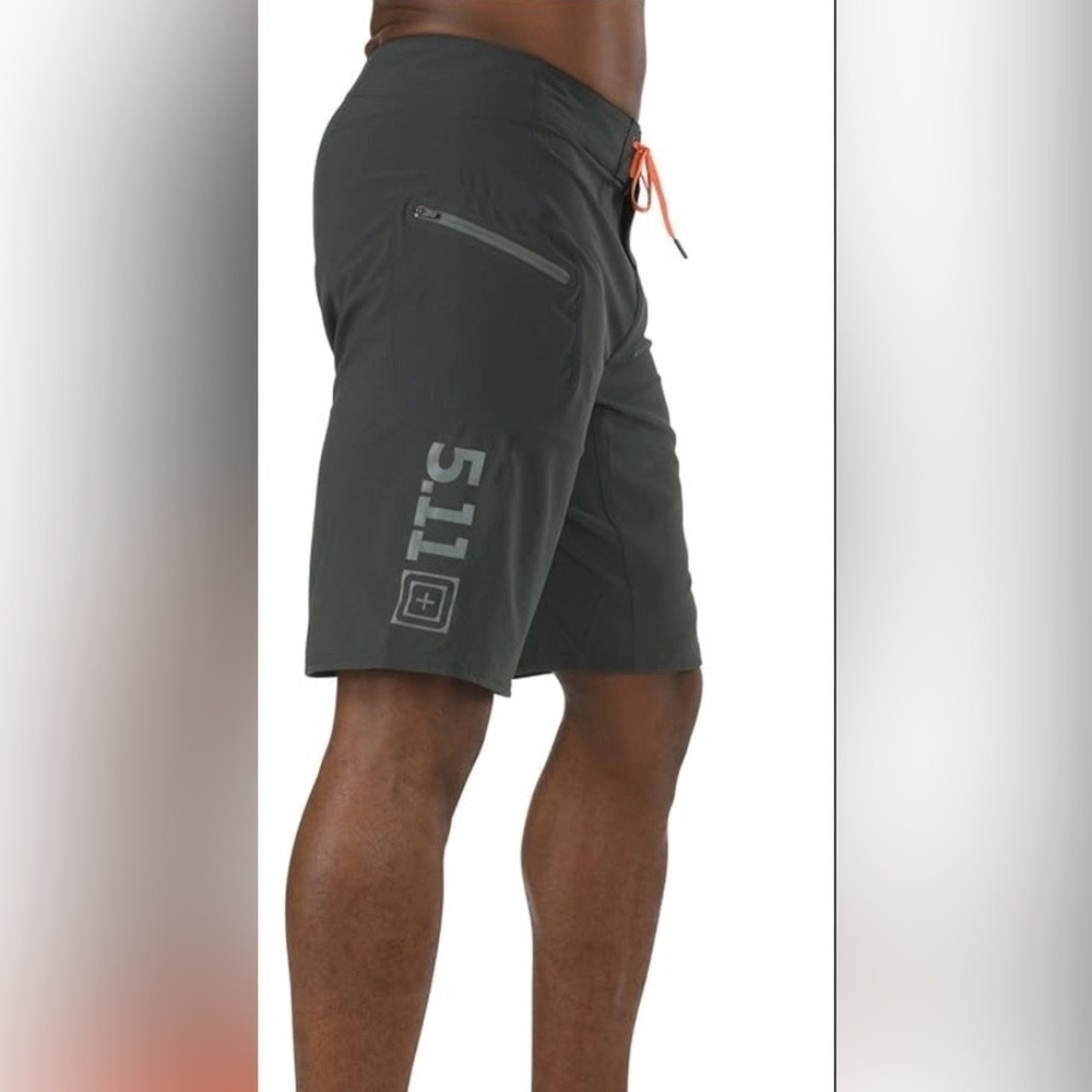 5.11 Tactical Men's‎ Recon Vandal Shorts 38